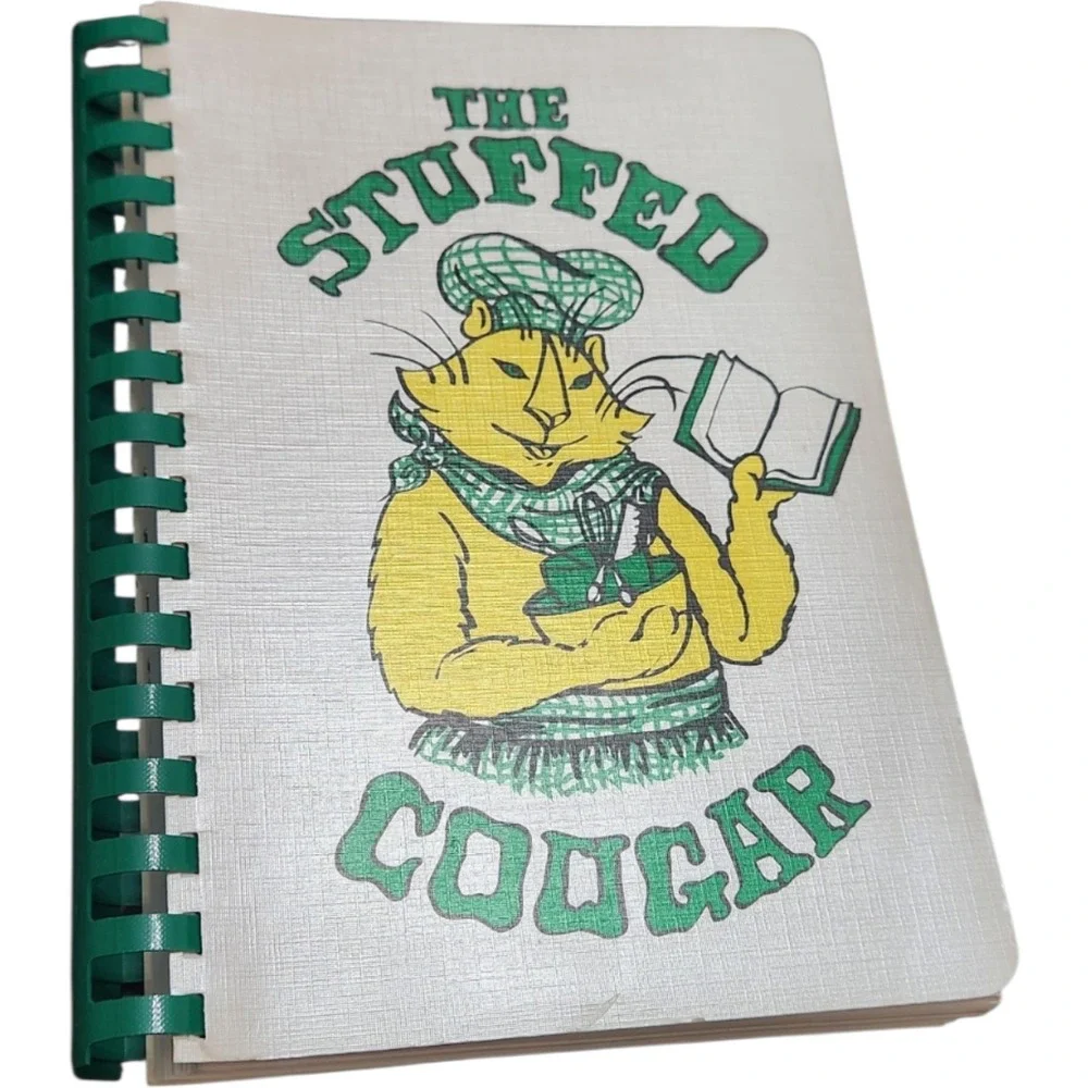 The Stuffed Cougar Cookbook Collegiate Schools Richmond VA 1998 10th Printing
